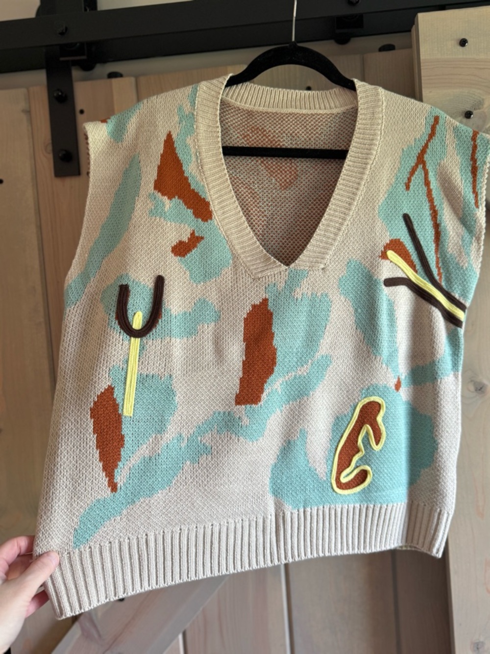 NWOT SweatyRocks V-Neck Abstract Print Knit Sweater Vest - Picture 8 of 10